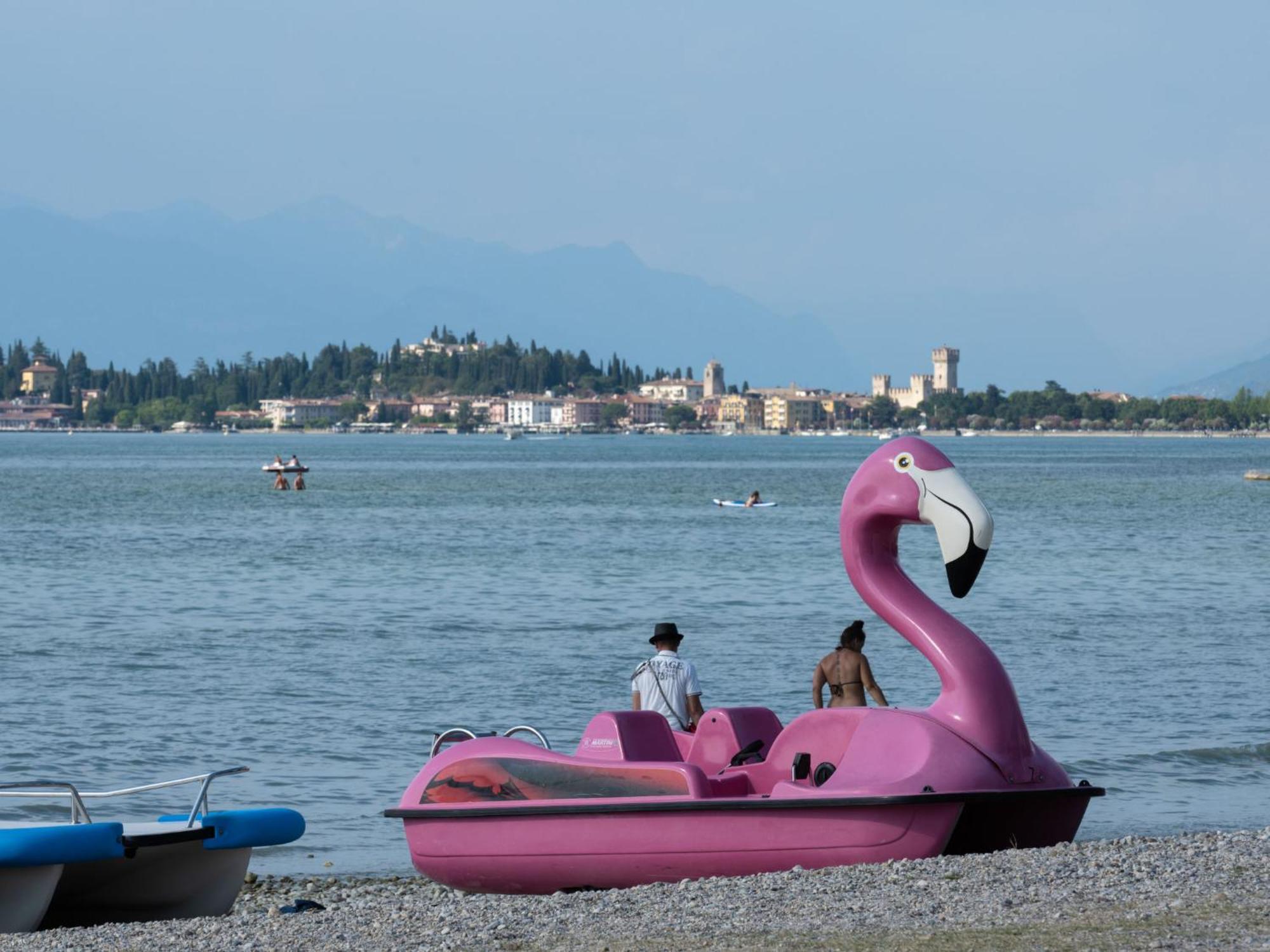 Holiday Home Garda Family Plus By Interhome Rivoltella del Garda Bagian luar foto
